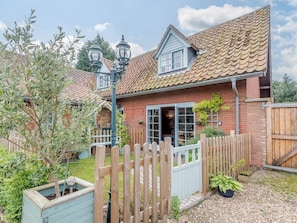 Exterior - Gables Cottage, Market Rasen (Market Rasen)