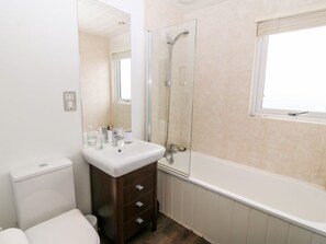 Bathroom - Garreg Haul Lodge, Abersoch (Pwllheli)