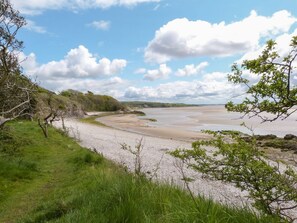 Nær stranden