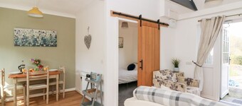 Dinefwr Cottage: A Cozy Retreat