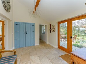 Interior - Bron Gors: Cozy Retreat in Edern (Pwllheli)