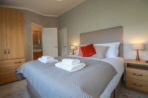 WiFi - 4 Meadow Retreat, in Dobwalls. (Liskeard)