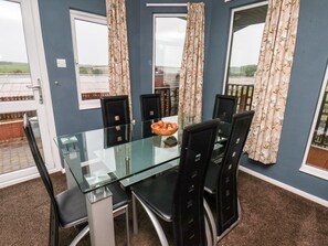 Dining - Handale Banks Farm Lodge, Liverton (Saltburn-by-the-Sea)