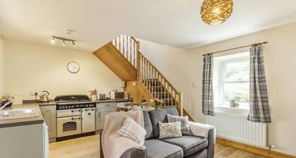 Briar Cottage: Ideal Couples Retreat
