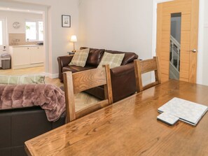 Fireplace - Oriel Cottage, Conwy (Conwy)