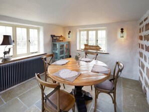 Dining - Puddled Duck Cottage, Tattenhall (Chester)