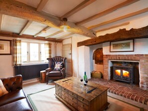 Interior - Puddled Duck Cottage, Tattenhall (Chester)