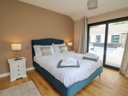 Heritage, St Clears Carmarthen