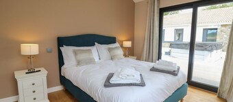 Heritage, St Clears Carmarthen