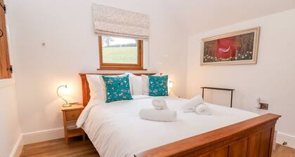 Rockhill Farm Hay Barn, Clun.