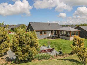 Exterior - Bwthyn Clyd, Llanddaniel Fab (Llanddaniel Fab)