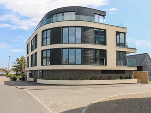 Exterior - Stunning Flat 4 - Penthouse in Hythe (Hythe)