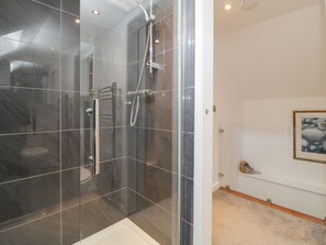 Shower - Ingledene, Brixham, Devon (Brixham)