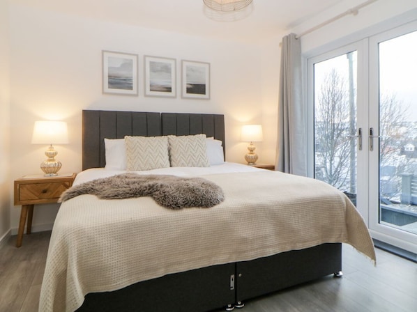 Room - Ingledene, Brixham, Devon (Brixham)