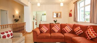The Cabin, Combe Martin