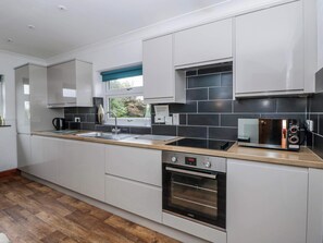 Private kitchen - Blaenywawr, Lampeter (Lampeter)