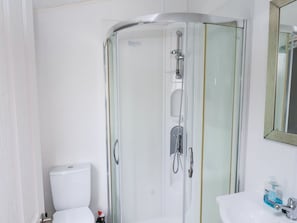 Shower - Two Little Ducks, Cayton (Scarborough)