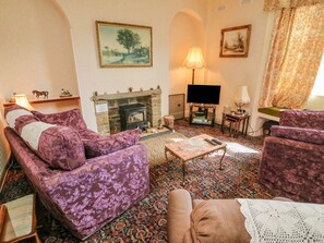 Living area - Low Skibeden Cottage, Skipton (Skipton)