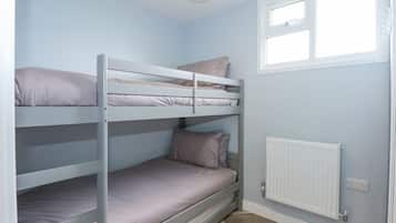 2 bedrooms