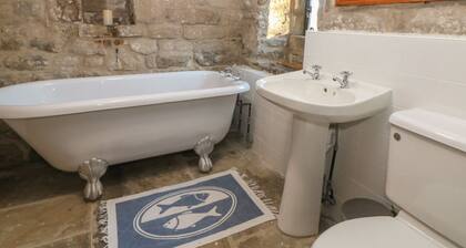Wyndell Cruck Cottage, Stocksbridge