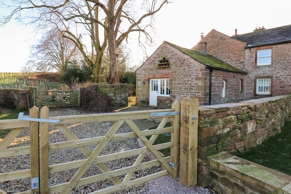 Luham Cottage