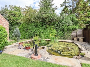 Property grounds - Croft Granary, Stillington (York)