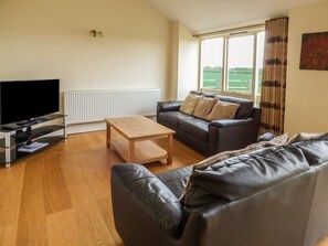 Living area - The Cart Shed Retreat in York (York)