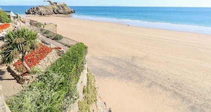 Penn Lea, Penally, Pembrokeshire
