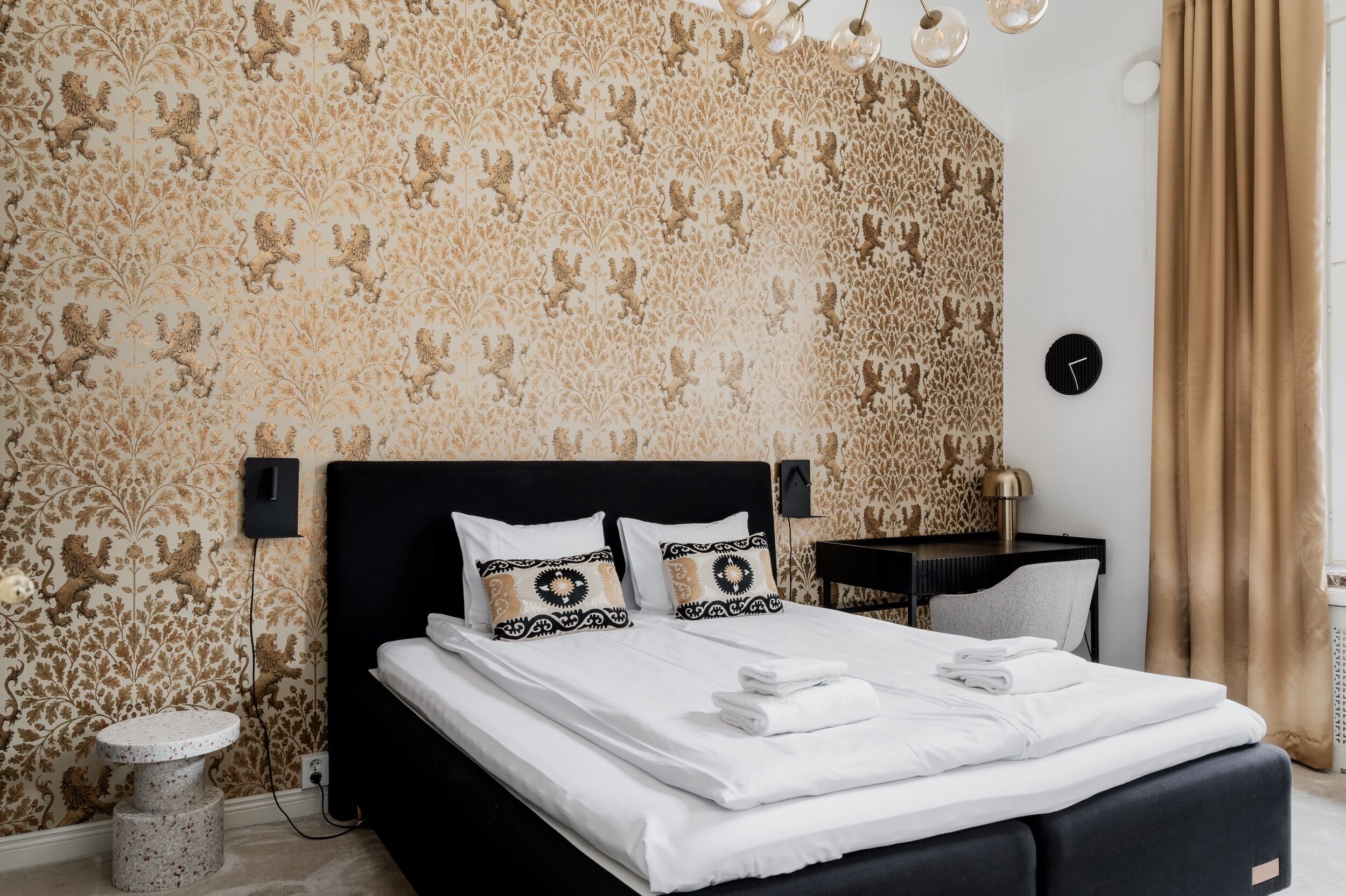 Departamento, 1 cama Queen size y sofá cama, vista a la ciudad | Escritorio y espacio para trabajar con laptop 