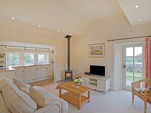 Fireplace - Reynard Ing Cottage, Addingham (Ilkley)