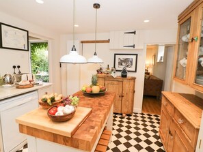 Dining - Prospect Cottage, Malvern (Malvern)
