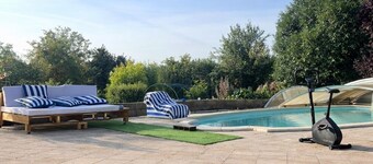 Design house with terrace & private pool