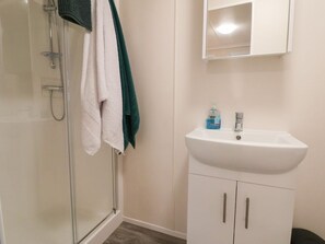 Shower - Holmside, near Market Drayton. (Market Drayton)