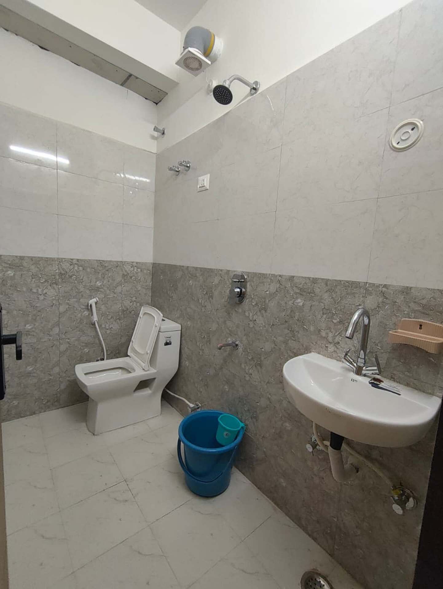 Classic Double Room | Bathroom