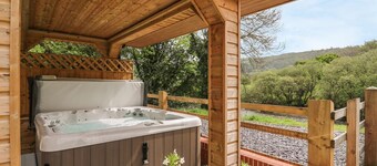 The Farmhouse, Capel Bangor