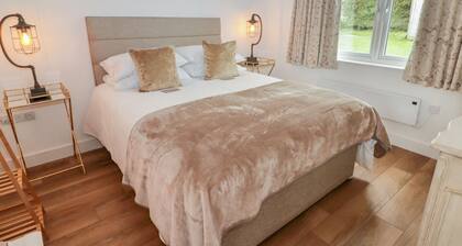 Monks Rest in Monknash. 2 bed.