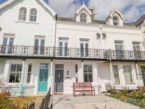 Exterior - Mor Awel, Beaumaris, Anglesey (Beaumaris)