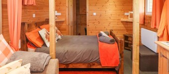 The Cabin Retreat in Amlwch