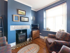 Fireplace - Bobbin Cottage Retreat in Matlock (Matlock)