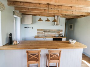 Private kitchen - Field Cottage, Staithes (Saltburn-by-the-Sea)
