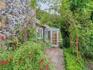 Exterior - West View in Feltwell, Norfolk (Thetford)