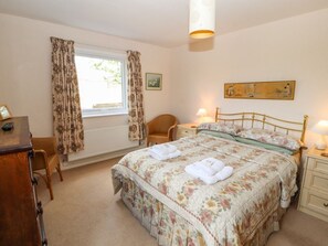 WiFi - Charming West Croft Retreat in Mawbray (Maryport)