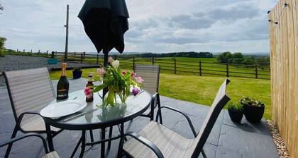 Charming Cleugh Lodge Retreat