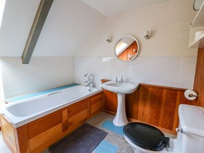 Shower - Plasybangor, Newport, Pembrokeshire (Crymych)