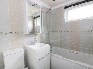 Shower - 44 Heritage Park, Stepaside (Narberth)