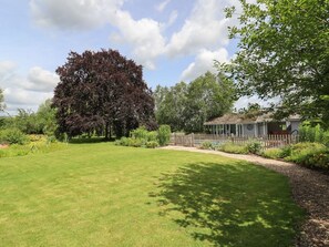 Property grounds - The Coach House, Ross-On-Wye (Ross-on-Wye)