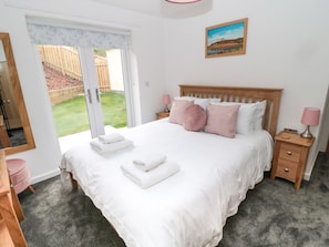 WiFi - Summer Rose, Craster (Craster)