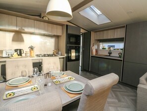 Dining - Hollybirch, St Fillians (Crieff)