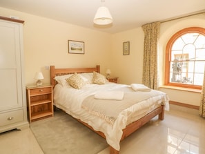 Room - Lacewood - A Charming Retreat (Buxton)