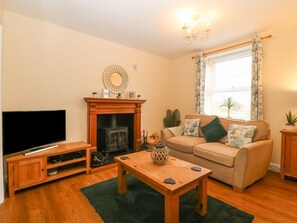 Fireplace - Bythynnod Newydd, Trefor (Caernarfon)